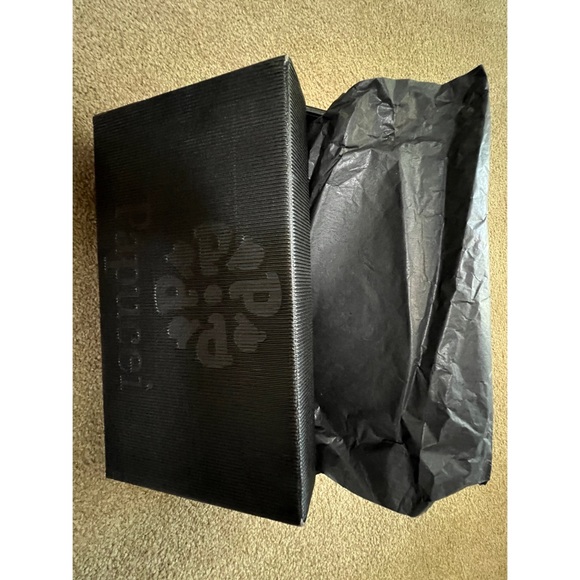 New in box. Papucei sandals. - Picture 8 of 12